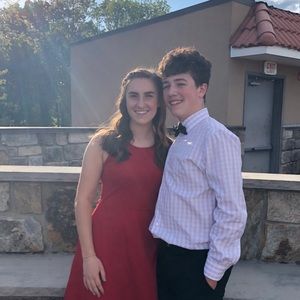 Meet your Posher, Lizzy